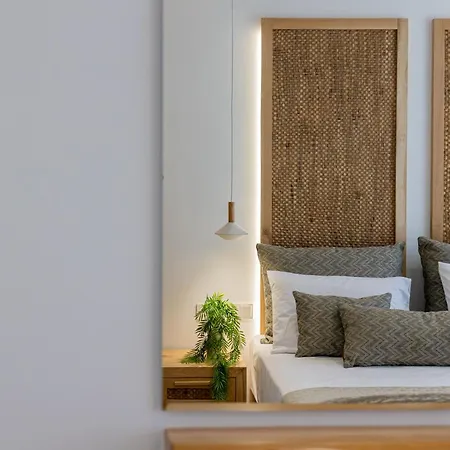 Bonsai Luxury Naxos *